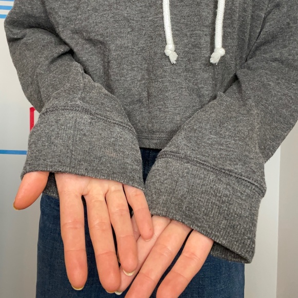 H&M Grey Cropped Hoodie - Picture 3 of 3